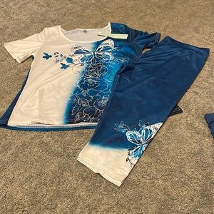 Ombré butterfly flower print summer outfit